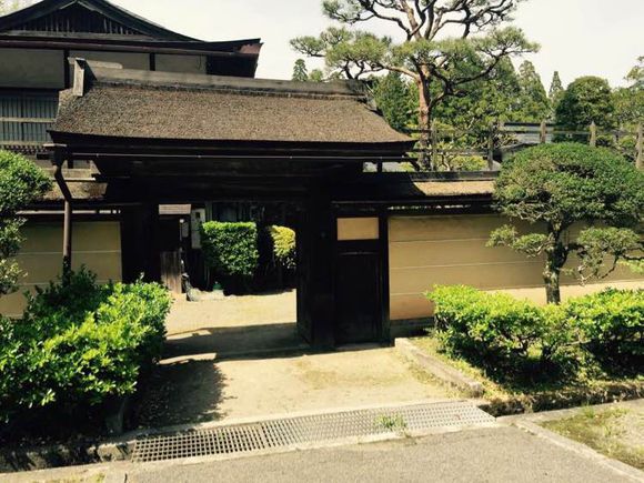 日本留學(xué)——半工半讀既拿學(xué)歷又掙大錢家人還可陪讀真正提升自己