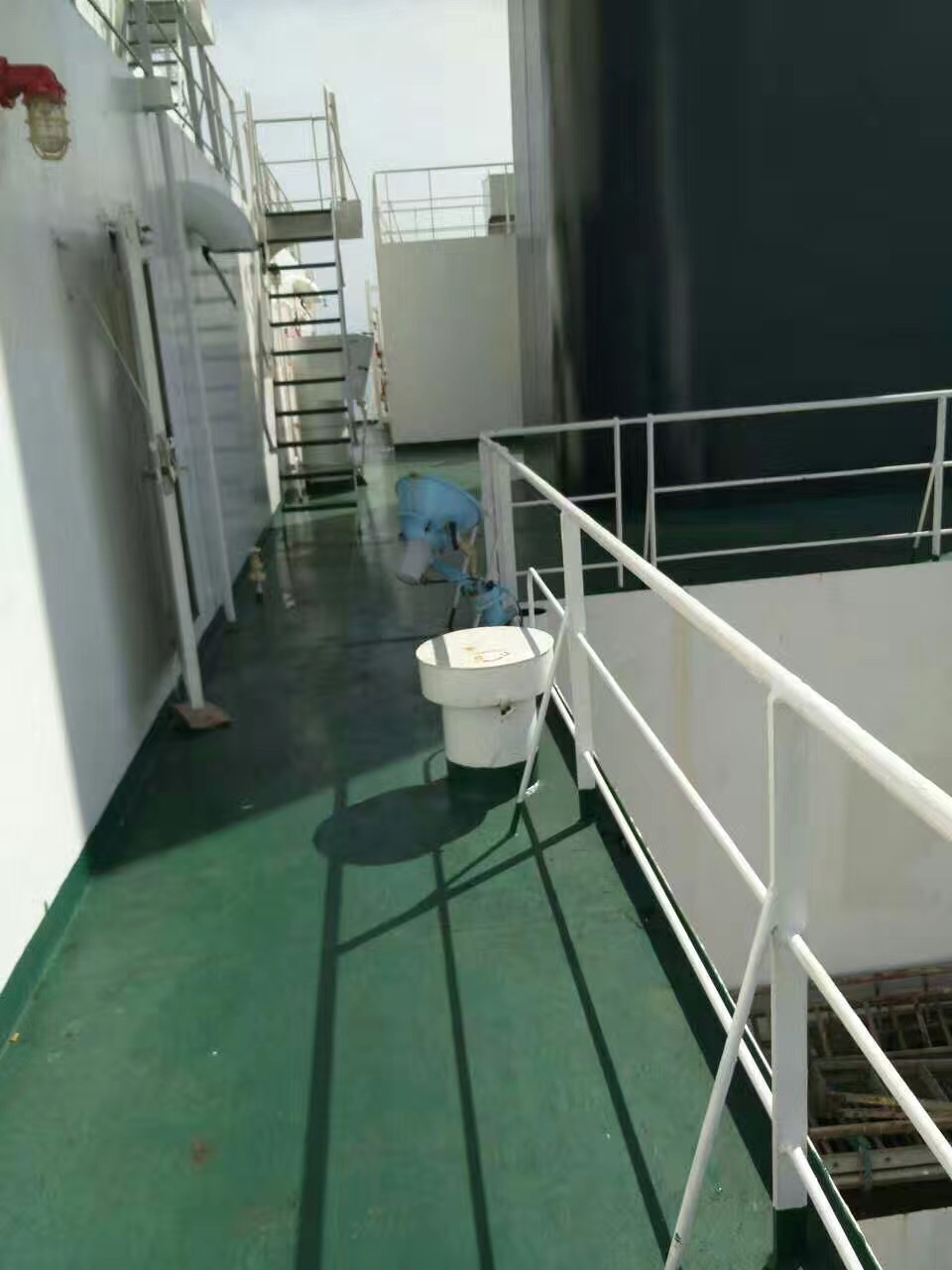 國(guó)際貨輪工作環(huán)境圖