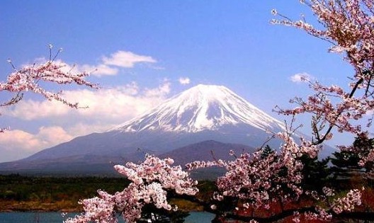日本勞務(wù)招聘普工技術(shù)工男女不限，月收入一萬(wàn)以上，待遇好出境快