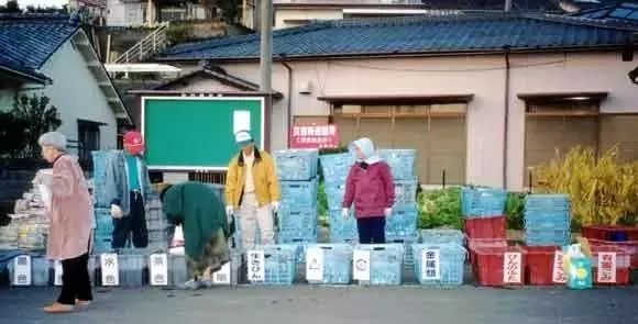日本的街道真的非常干凈，那么，日本人把垃圾都扔哪兒了呢？