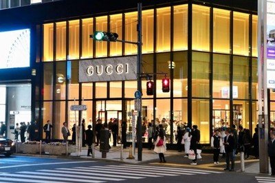 日本工簽訂單-奢侈品牌口譯銷售