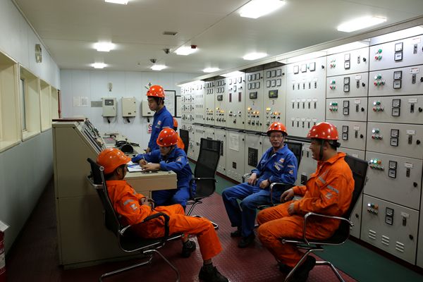 海員高級(jí)船員年收入30萬-百萬+